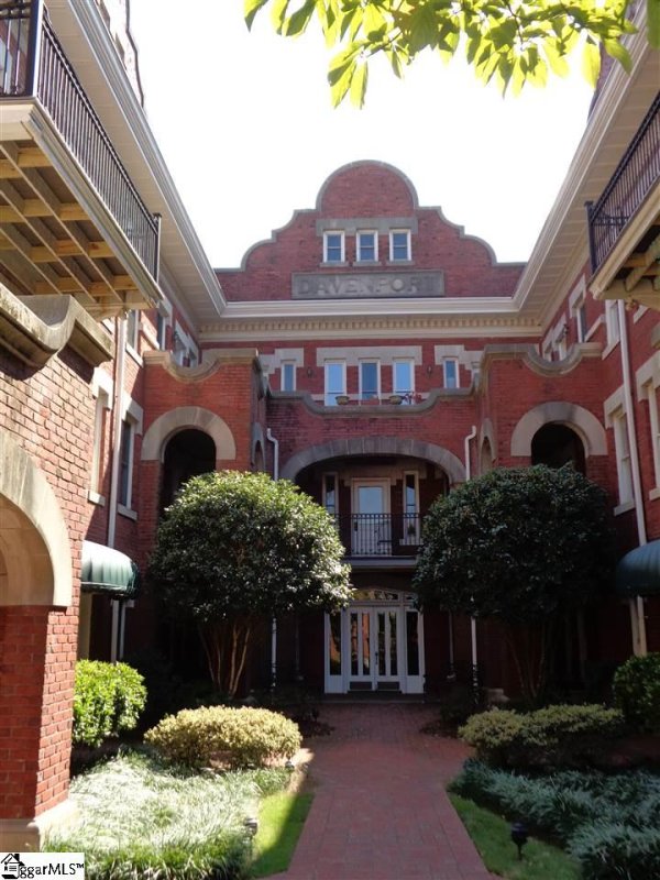 Property image 3 at 400 E Washington Street, Greenville, SC 29601