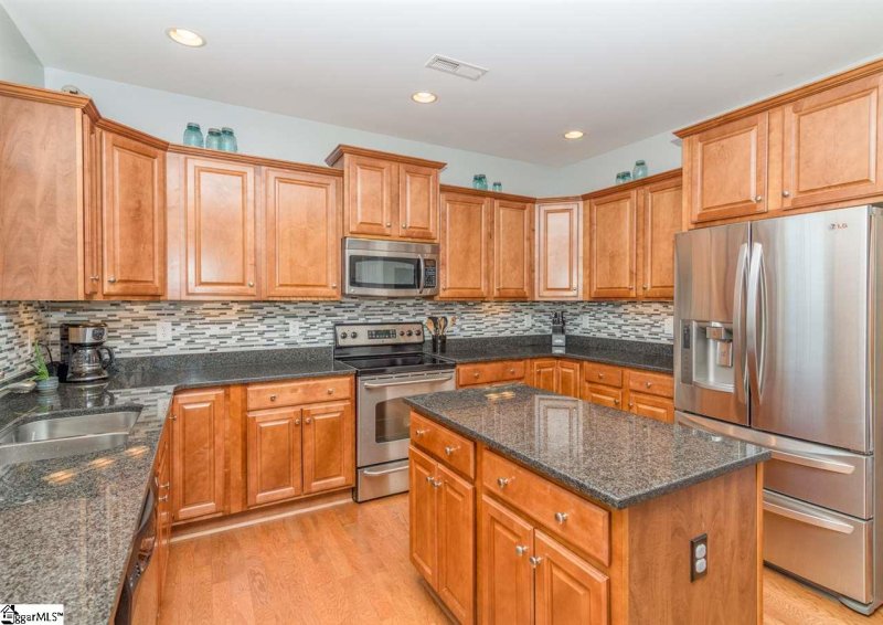 Property image 4 at 107 Berrigan Place, Taylors, SC 29687-4623