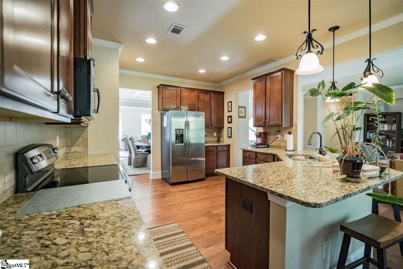 Property image 3 at 16 Barlia Way, Greenville, SC 29607-4965