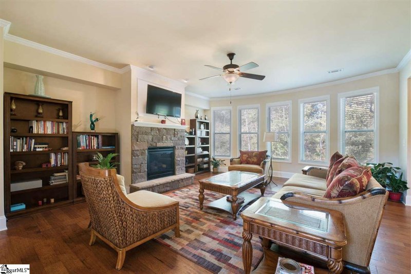 Property image 4 at 16 Barlia Way, Greenville, SC 29607-4965