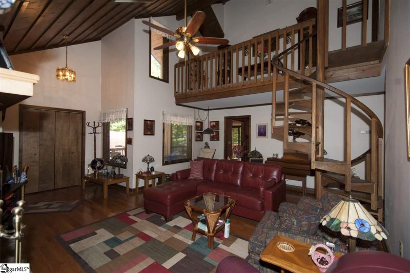 Property image 3 at 307 Cardinal Drive, Greenville, SC 29609