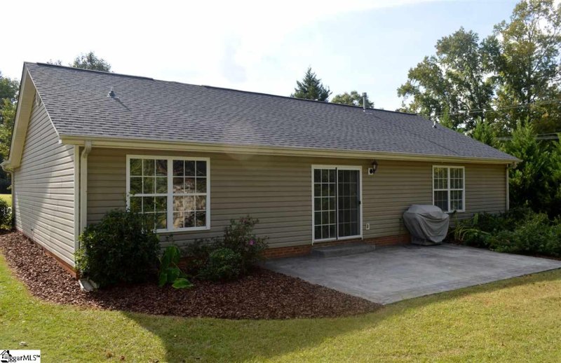 Property image 2 at 101 Juniper Leaf Way, Greer, SC 29651