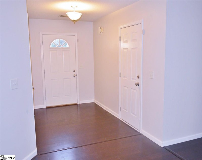 Property image 3 at 101 Juniper Leaf Way, Greer, SC 29651