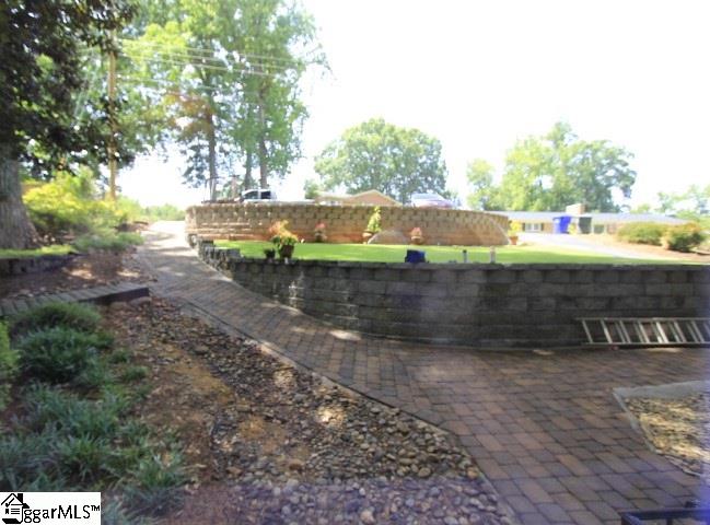 Property image 2 at 27 Conway Drive, Greenville, SC 29615