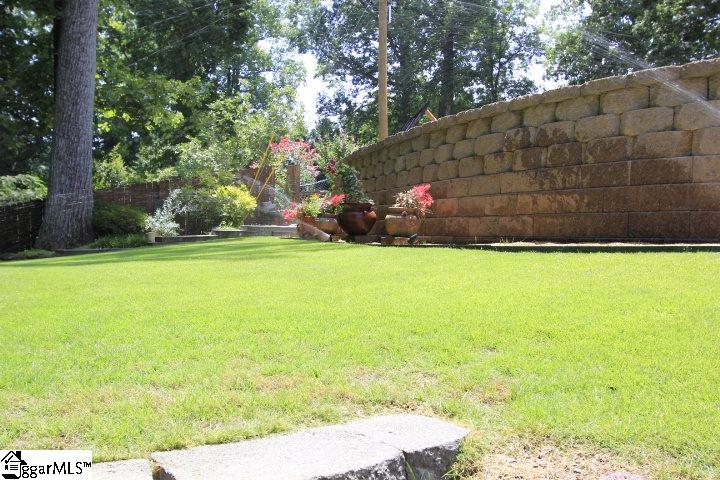 Property image 3 at 27 Conway Drive, Greenville, SC 29615