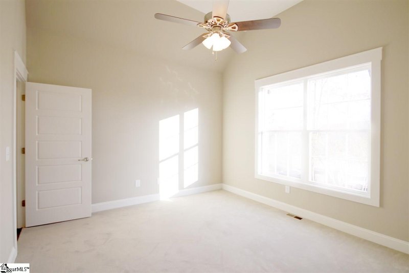 Property image 3 at 208 Pleasantwater Court, Taylors, SC 29687