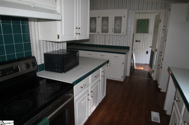 Property image 3 at 408 Merlin Point, Boiling Springs, SC 29316