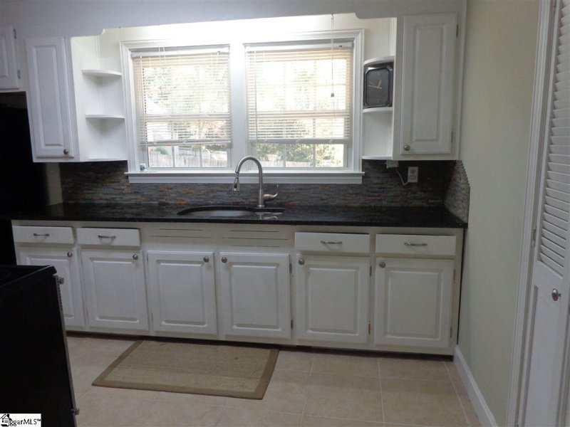 Property image 3 at 600 Rockmont Road, Greenville, SC 29615