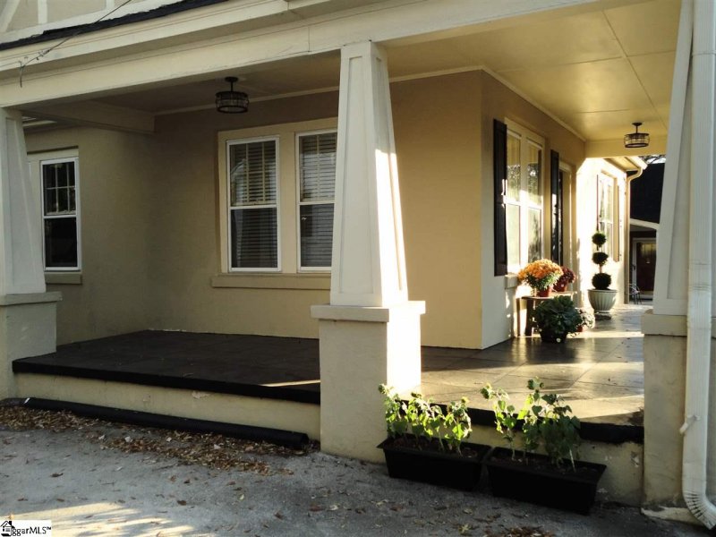 Property image 2 at 205 W Faris Road, Greenville, SC 29605