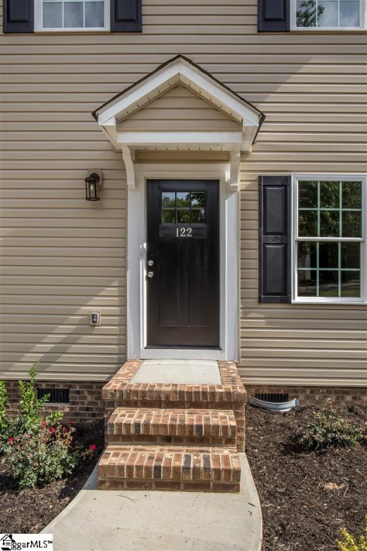 Property image 3 at 123 VILLAGE Court, Greer, SC 29651
