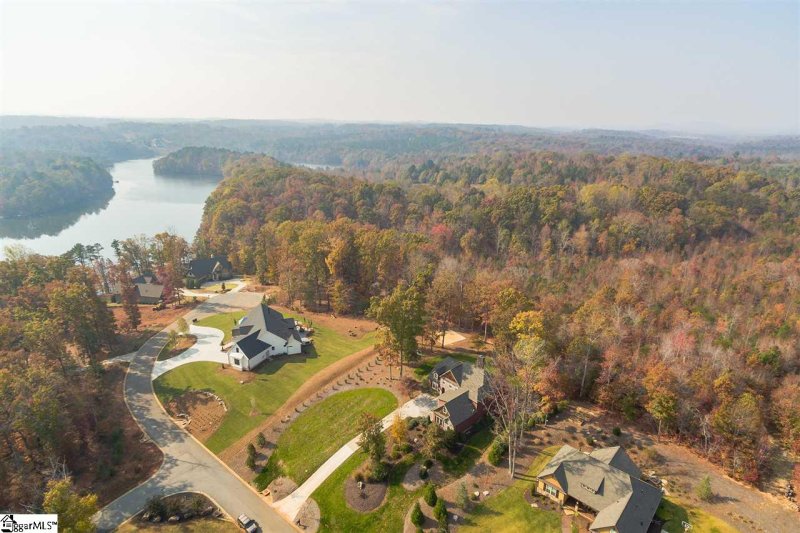 Property image 2 at 109 Yellow Fin Court, Greer, SC 29651