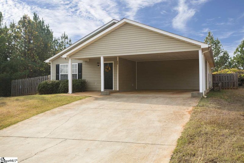 Property image 2 at 113 MCSCOTT Court, Easley, SC 29640