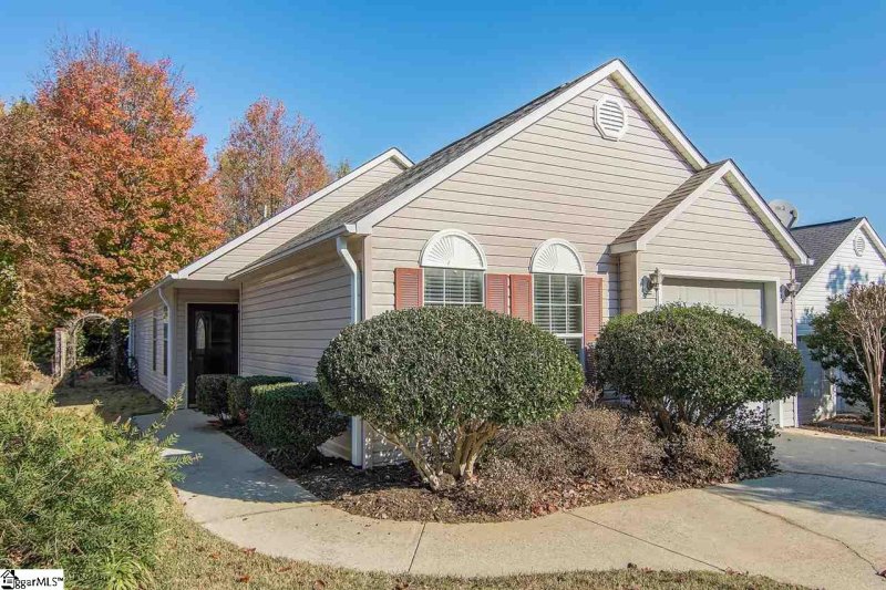 Property image 4 at 17 Lantern Lane, Greer, SC 29652