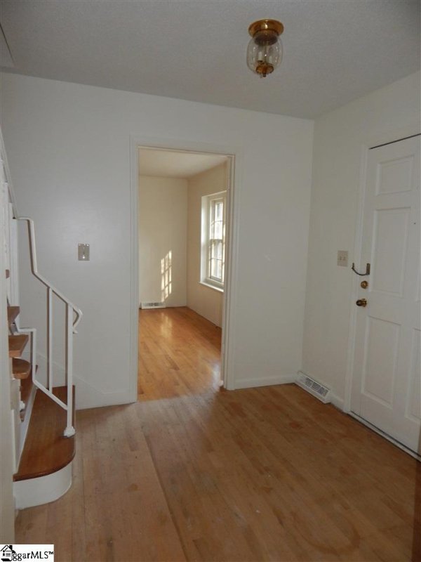 Property image 3 at 5010 Raintree Lane, Greenville, SC 29615