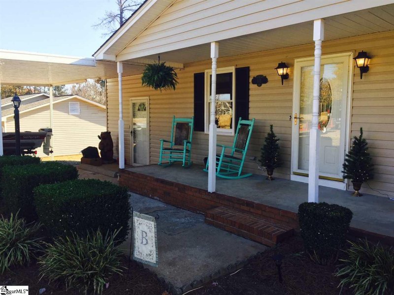 Property image 2 at 142 Becky Gibson Road, Greer, SC 29651