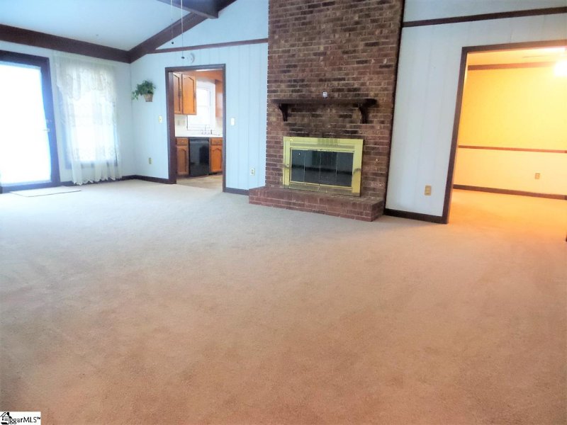 Property image 5 at 110 Lakemont Drive, Greer, SC 29651