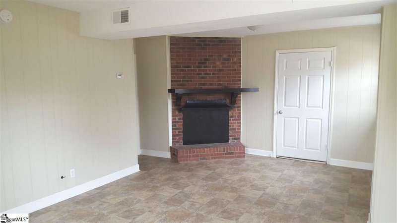 Property image 3 at 107 Lyda Court, Moore, SC 29369