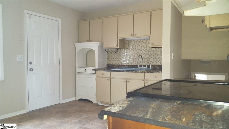 Property image 5 at 107 Lyda Court, Moore, SC 29369