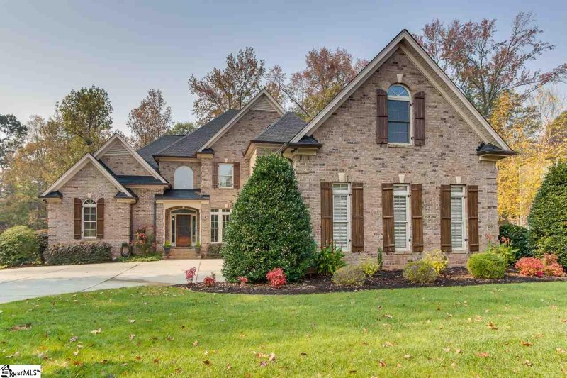 Property image 2 at 605 Foxcroft Road, Greenville, SC 29615