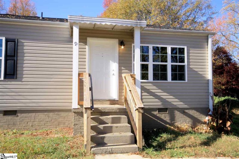 Property image 2 at 9 Delmar Avenue, Greenville, SC 29609