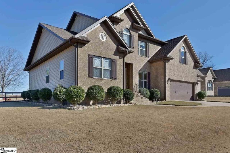 Property image 2 at 301 Mellow Way, Greer, SC 29651