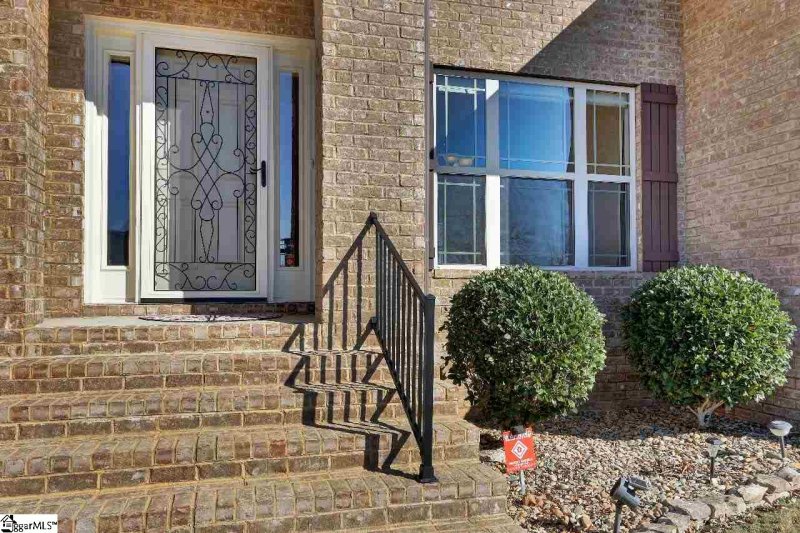 Property image 3 at 301 Mellow Way, Greer, SC 29651