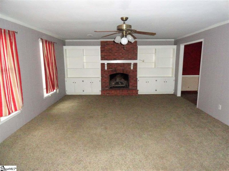 Property image 2 at 1805 Hudson Road, Greer, SC 29651