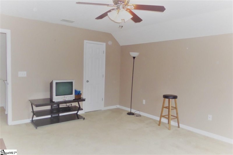 Property image 5 at 212 Clay Thorn Court, Greer, SC 29651