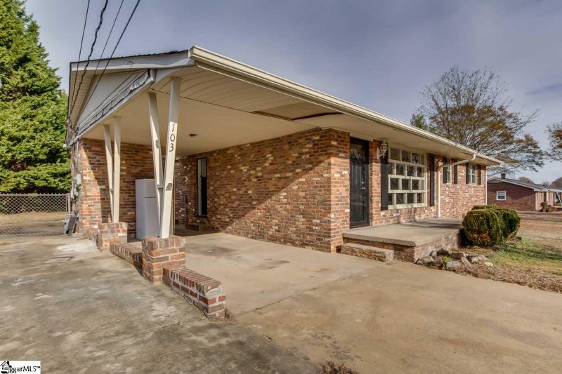 Property image 3 at 103 Dianne Avenue, Simpsonville, SC 29681
