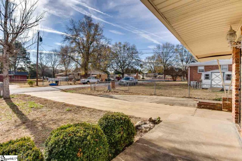 Property image 5 at 103 Dianne Avenue, Simpsonville, SC 29681