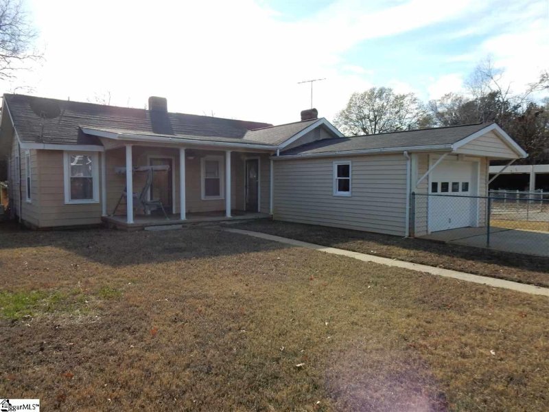 105 Rosewood Way
