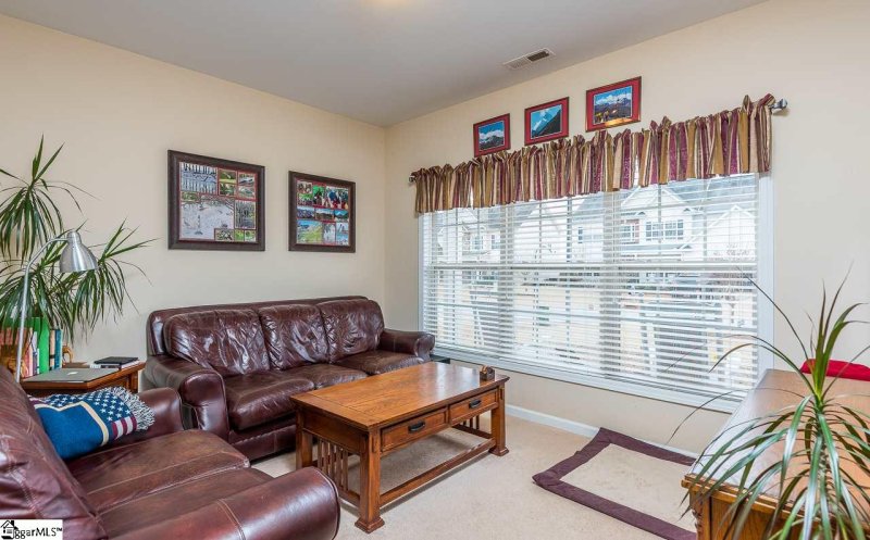 Property image 4 at 40 Hurshfield Court, Taylors, SC 29687