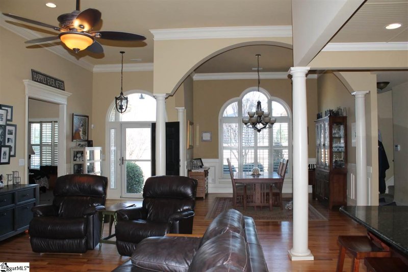 Property image 5 at 120 Fox Farm Way, Greer, SC 29651