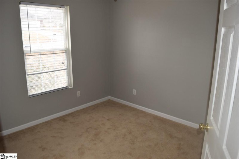 Property image 5 at 209 Riverrun Drive, Spartanburg, SC 29303