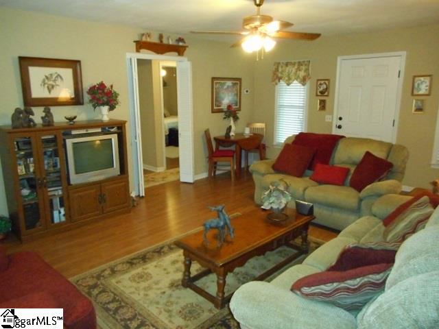 Property image 3 at 277 Clearview Circle, Travelers Rest, SC 29690