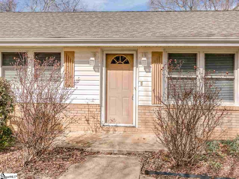 Property image 4 at 301 Shady Drive, Boiling Springs, SC 29316