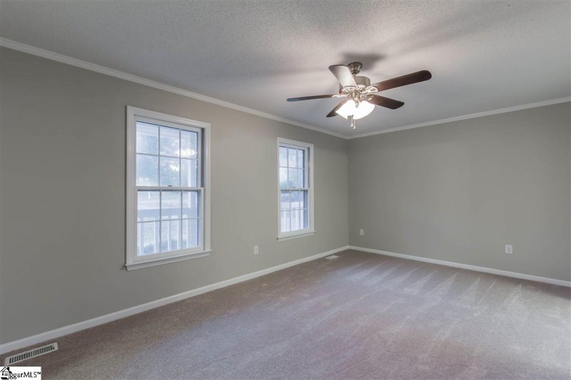 Property image 4 at 205 Woodburn Drive, Taylors, SC 29687