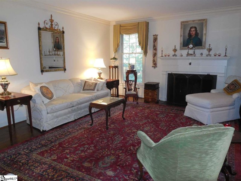Property image 3 at 103 McDaniel Greene, Greenville, SC 29601