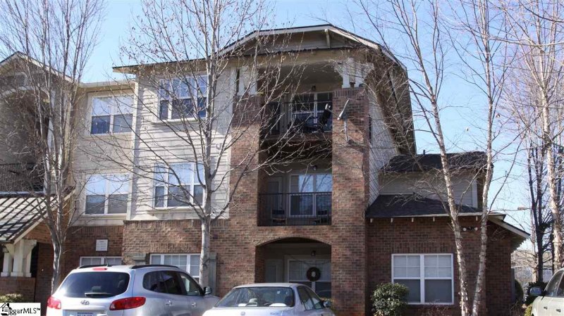 833 Old Greenville Highway