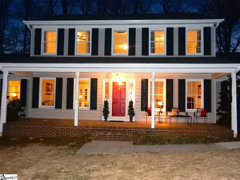 Property image 2 at 104 Wellington Road, Easley, SC 29642