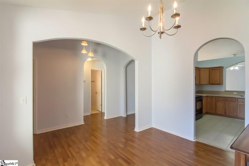 Property image 4 at 215 Rachel Evans Drive, Boiling Springs, SC 29316