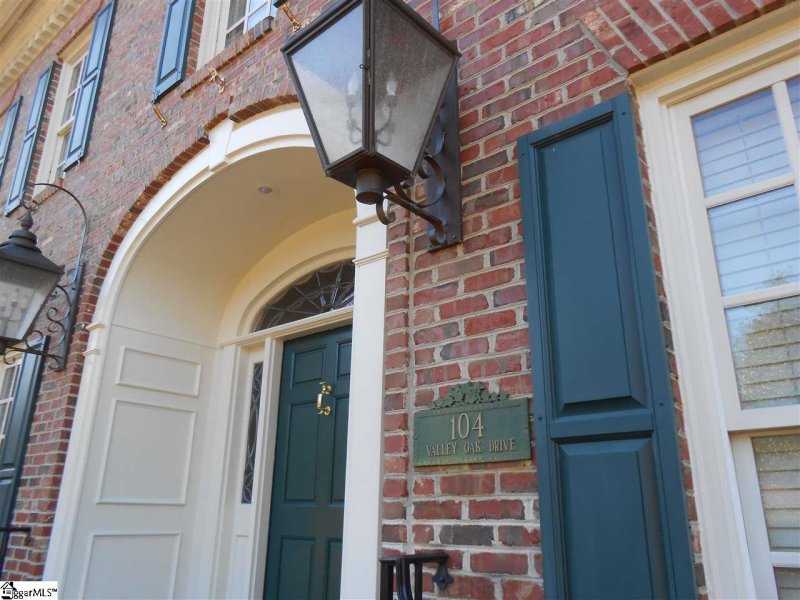 Property image 5 at 104 Valley Oak Drive, Greenville, SC 29617-6158