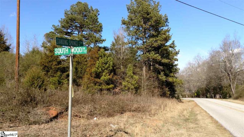 62 Standing Spring Road