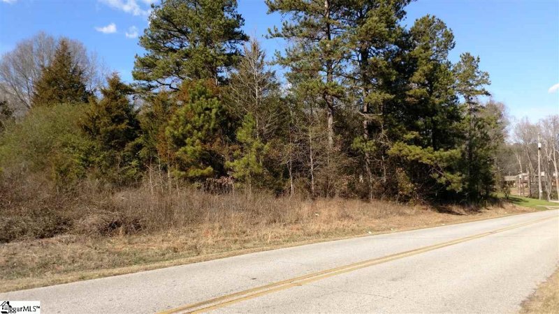 Property image 4 at 62 Standing Spring Road, Greenville, SC 29605