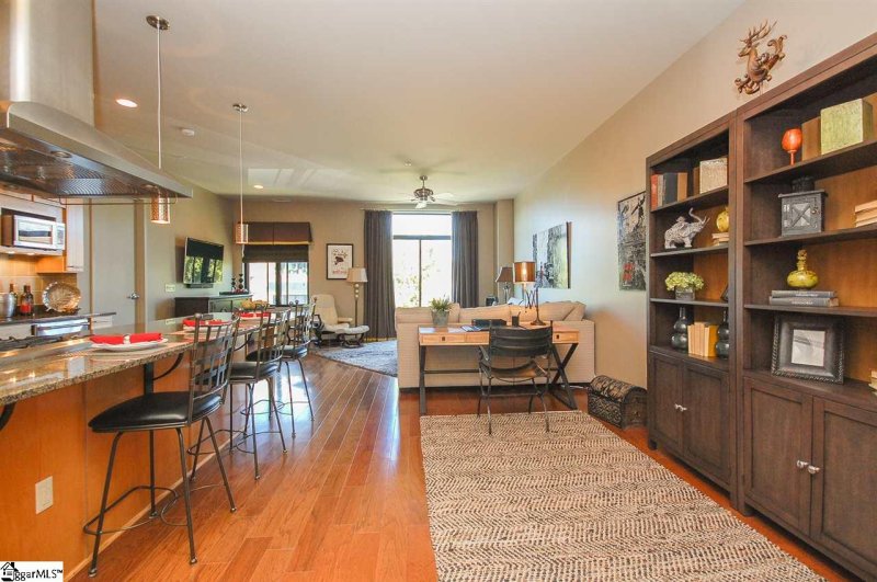 Property image 5 at East Mcbee Avenue, Greenville, SC 29601