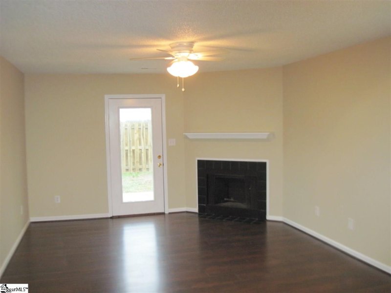 Property image 4 at 205 Red Canyon Drive, Moore, SC 29369