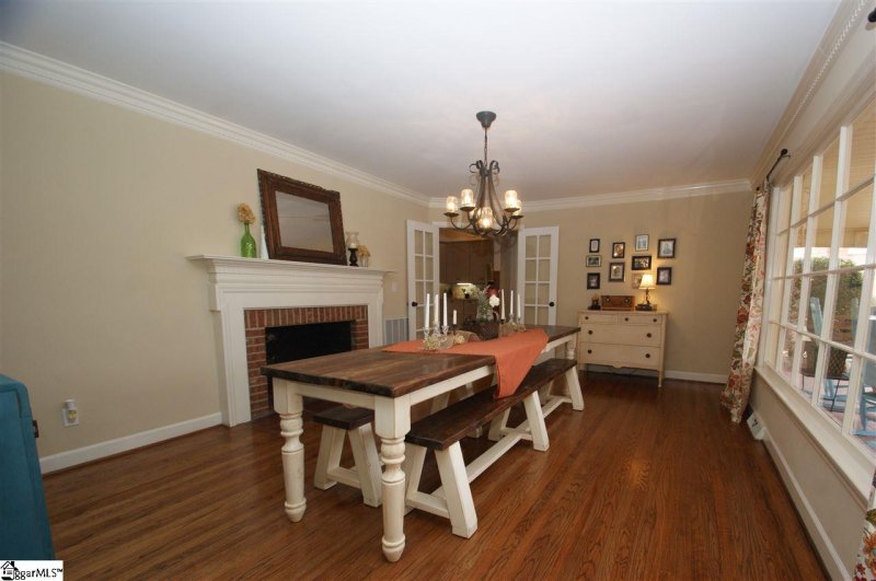 Property image 4 at 12 Valerie Drive, Greenville, SC 29615