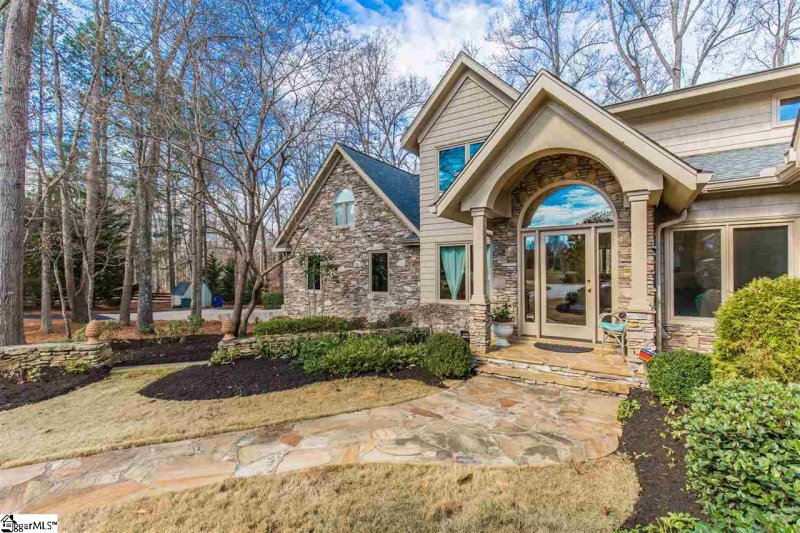 Property image 3 at 233 Bruce Farm Road, Simpsonville, SC 29681