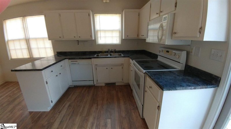 Property image 3 at 17 Susan Drive, Piedmont, SC 29673