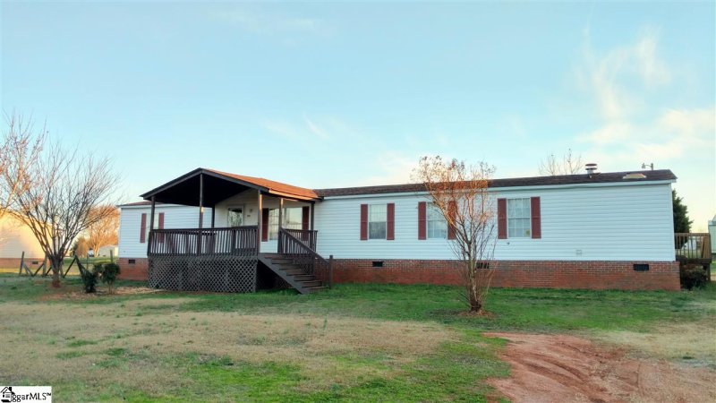 215 Glenda Lane